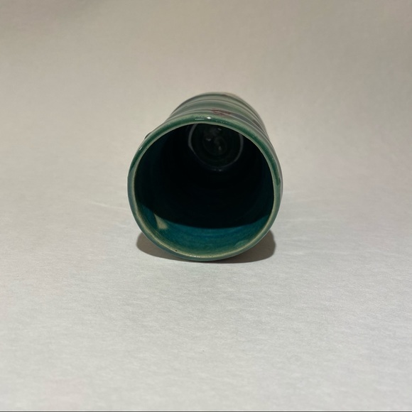 Vase - Picture 4 of 6